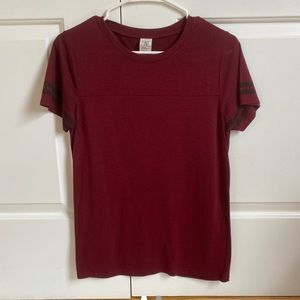 Maroon t-shirt